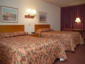 Quality - Danville East Hotel 2*