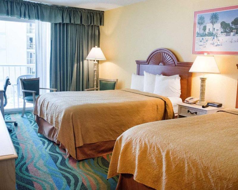 Hotel Quality - Danville East 2*