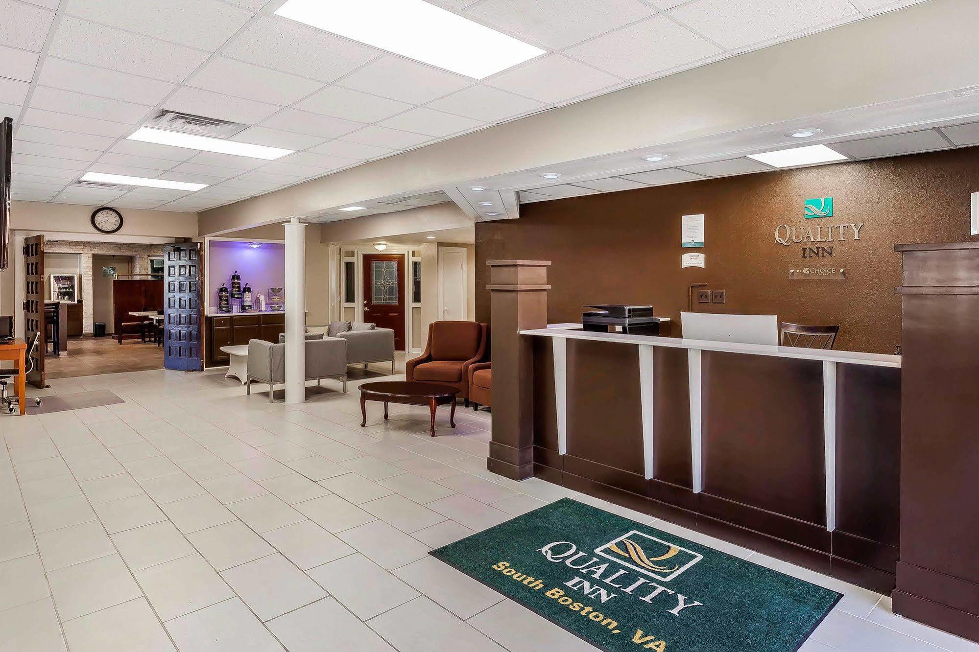 Hotel Quality - Danville East