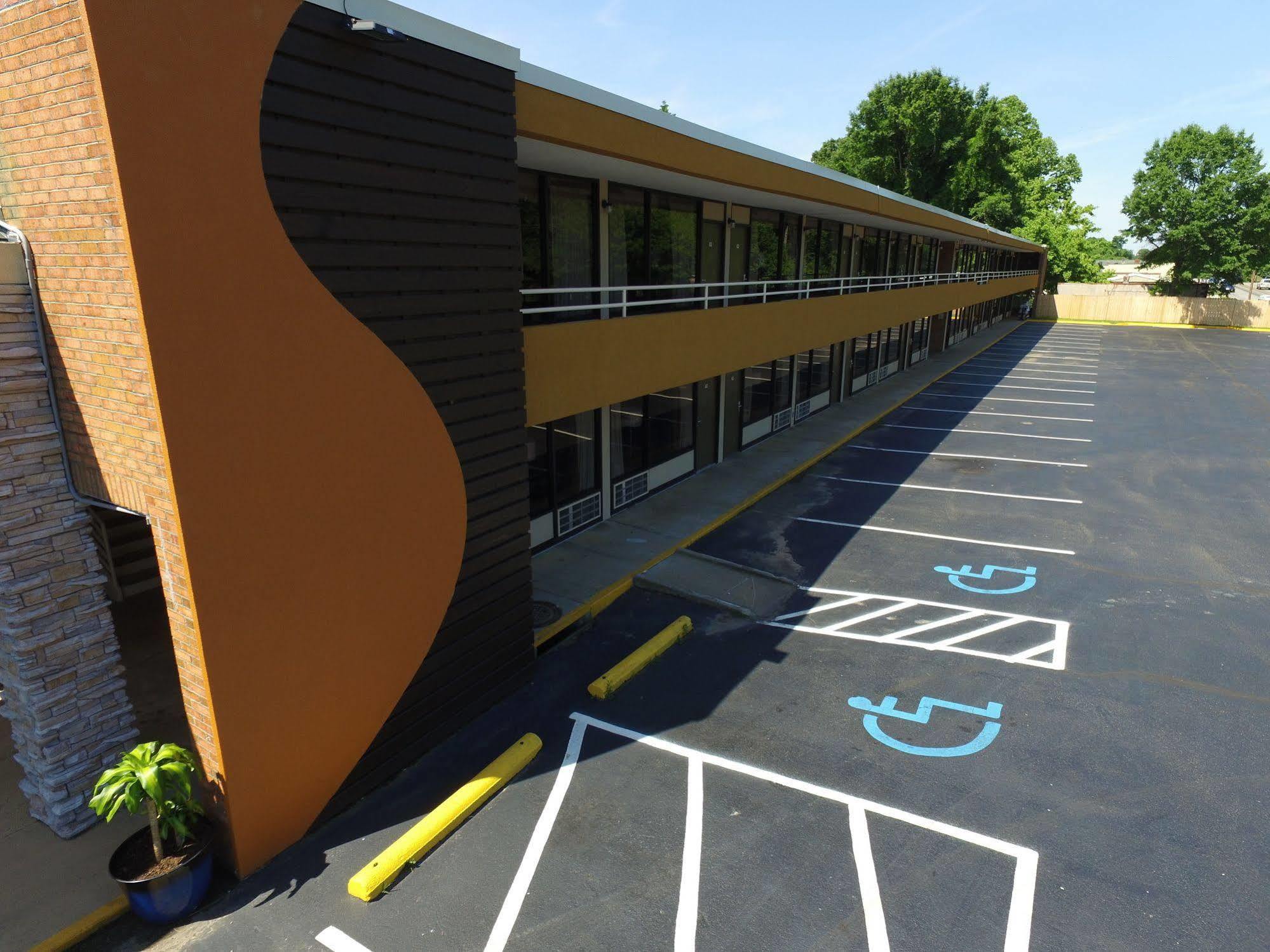 Hotel Quality - Danville East
