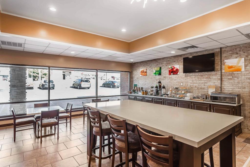 Quality - Danville East Hotel